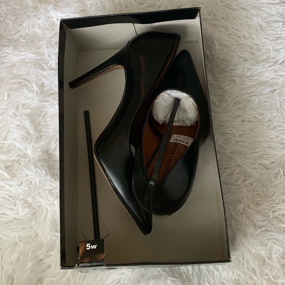 Christian Siriano - Picture 3 of 3